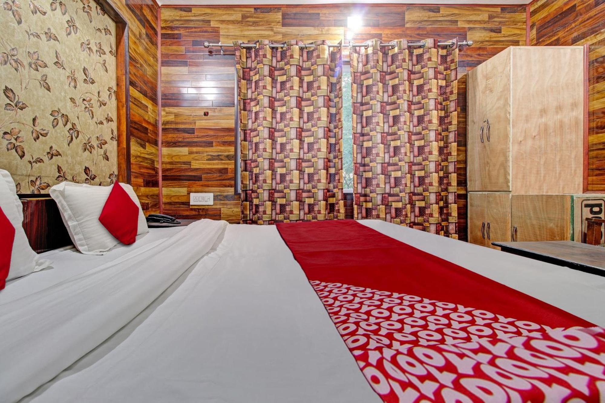 Hotel Ab-I-Hayat Srīnagar Extérieur photo
